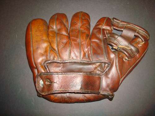 Frank Frisch Spalding 128 Back
